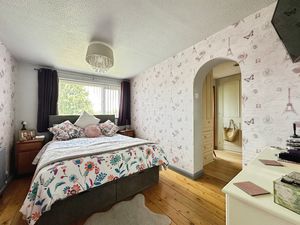 Master Bedroom - click for photo gallery